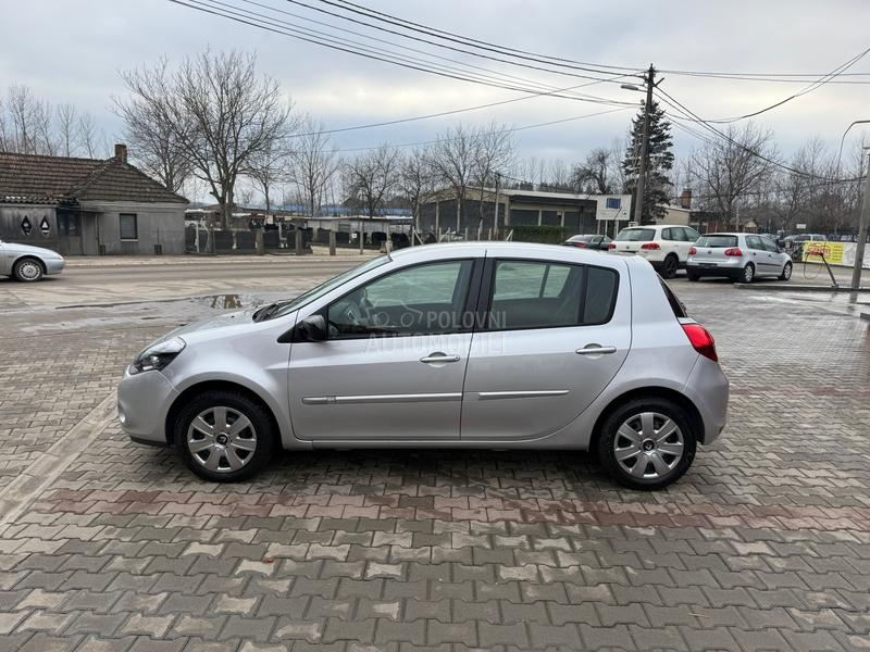 Renault Clio 1.2b t.o.p