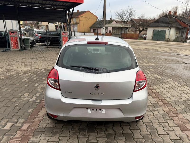 Renault Clio 1.2b t.o.p