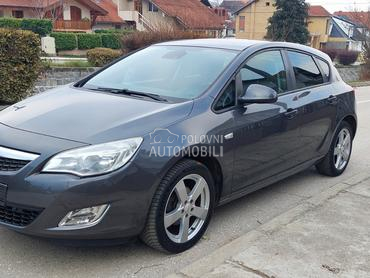 Opel Astra J 1.4  TURBO  EDITION