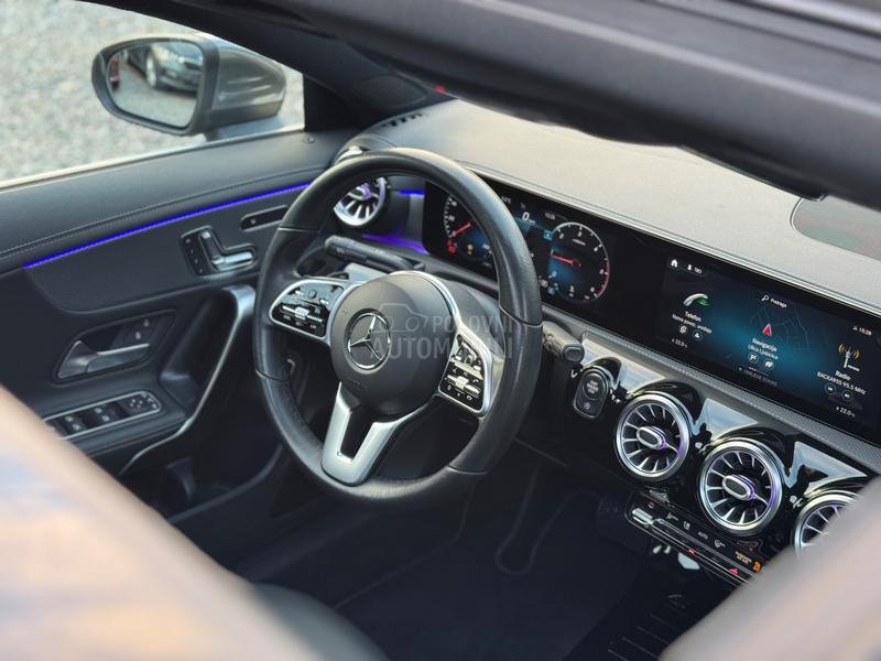 Mercedes Benz CLA 180 d PANO/MB/MEMO