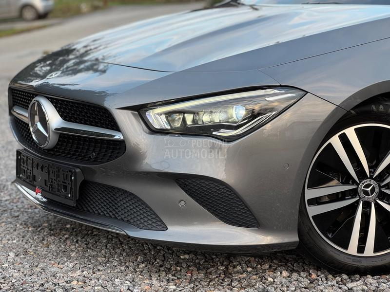 Mercedes Benz CLA 180 d PANO/MB/MEMO