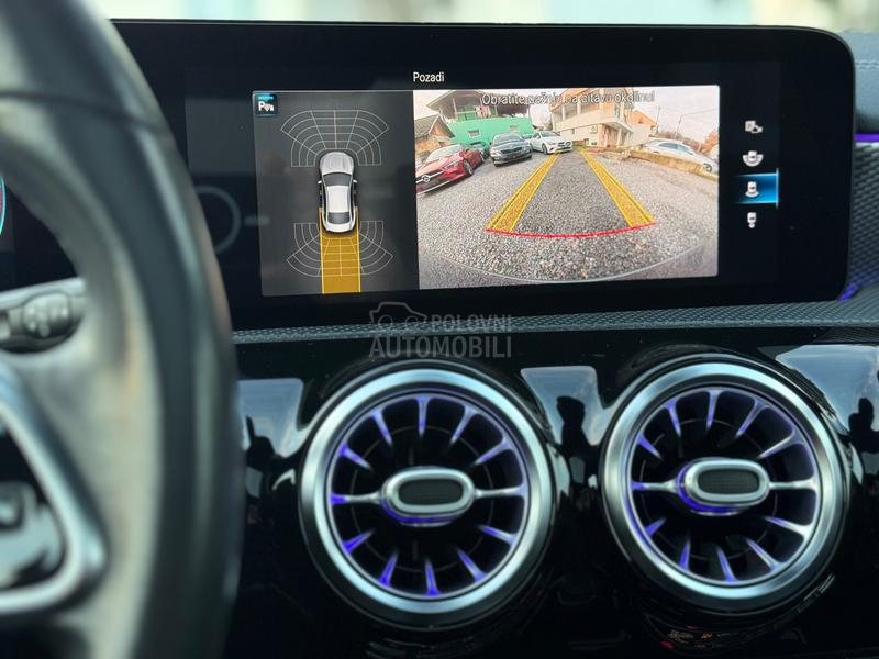 Mercedes Benz CLA 180 d PANO/MB/MEMO