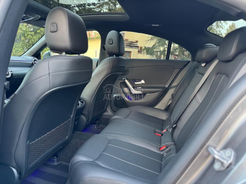 Mercedes Benz CLA 180 d PANO/MB/MEMO