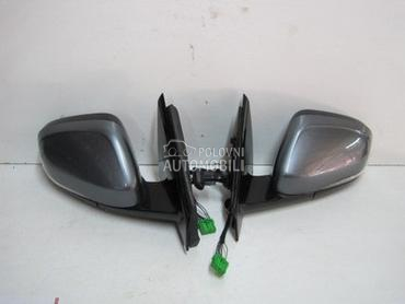 Retrovizor za Volvo V40 od 2013. do 2018. god.