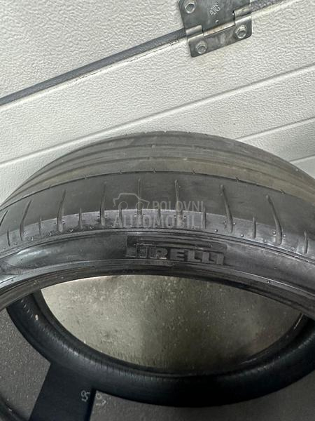 Pirelli 255/35 R21 Letnja