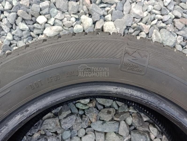Semperit 185/60 R15 Zimska