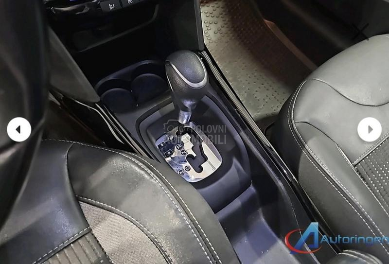 Peugeot 2008 Auto.110hkkamera