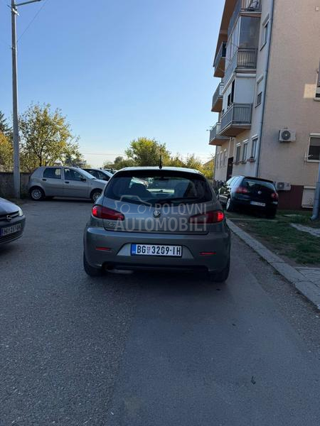 Alfa Romeo 147 1.9 JTDm