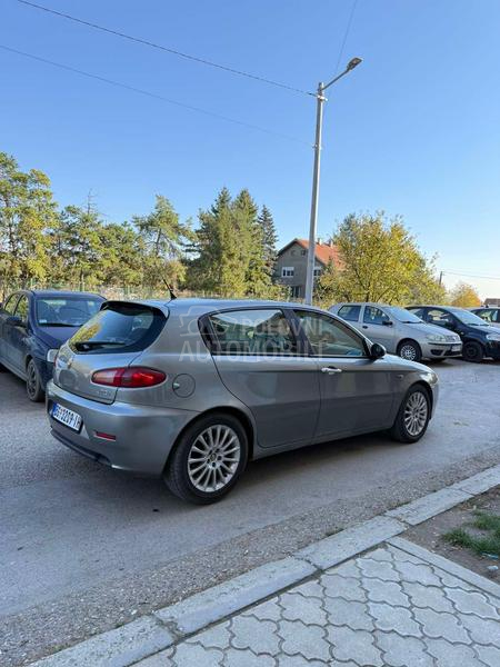 Alfa Romeo 147 1.9 JTDm