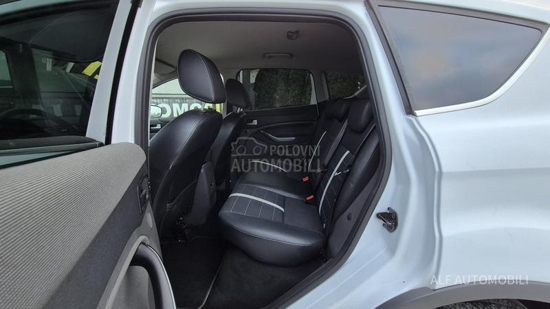 Ford Kuga 2.0 TDCI TITANIUM