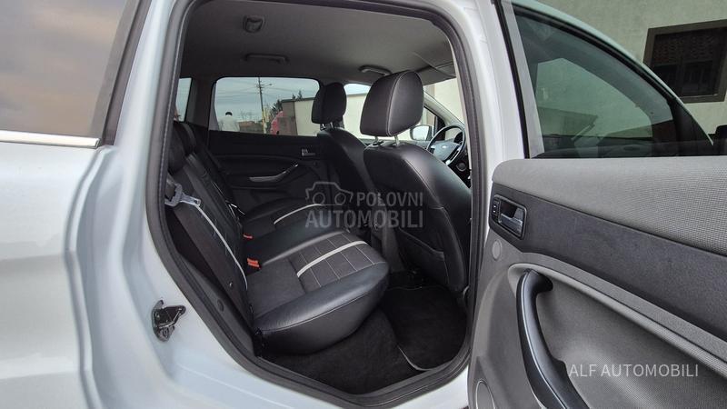 Ford Kuga 2.0 TDCI TITANIUM
