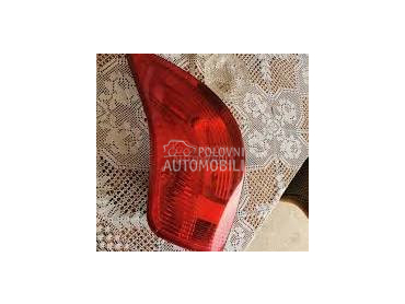 stop lampa za Peugeot 308 od 2006. do 2010. god.