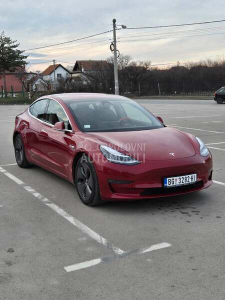 Tesla Model 3 Long Range AWD