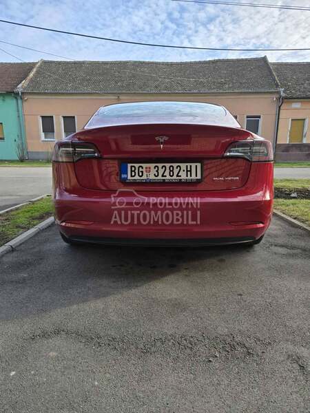 Tesla Model 3 Long Range AWD