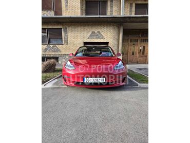 Tesla Model 3 Long Range AWD