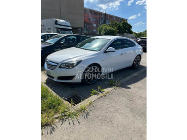 Opel Insignia Reg. godinu dana