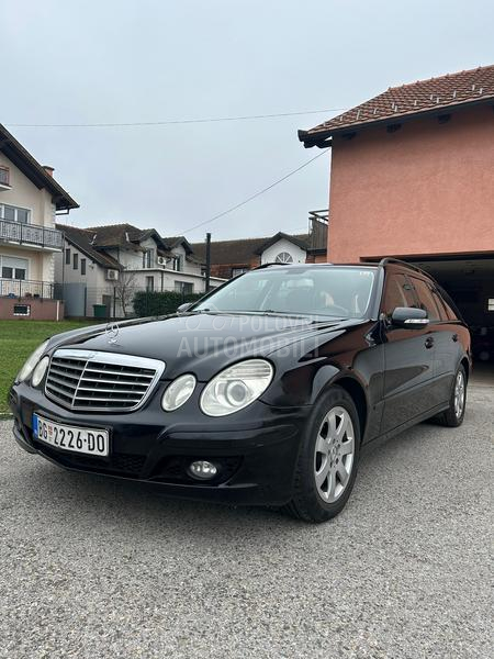 Mercedes Benz E 200 
