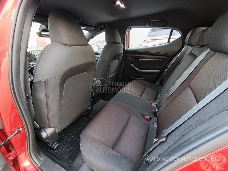 Mazda 3 G122 CENTRE LINE