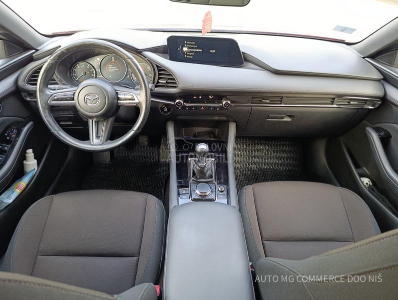 Mazda 3 G122 CENTRE LINE