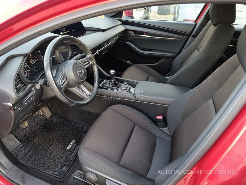 Mazda 3 G122 CENTRE LINE