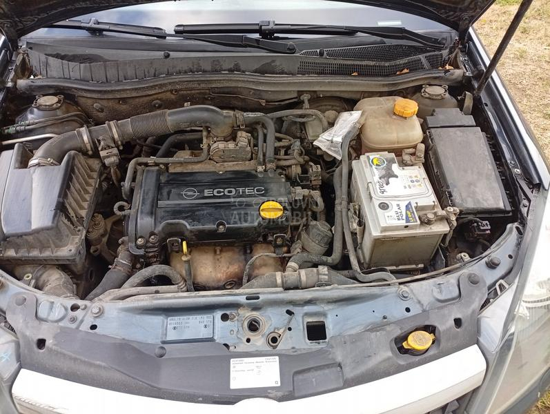 Opel Astra H GTC