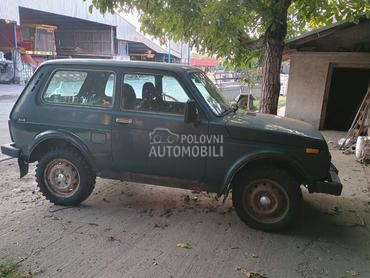 Lada Niva 