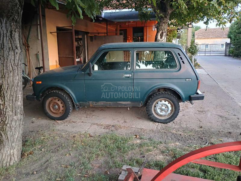 Lada Niva 