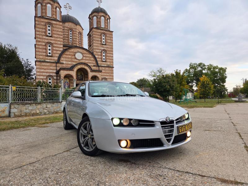 Alfa Romeo 159 