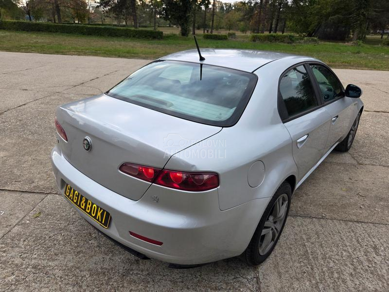 Alfa Romeo 159 