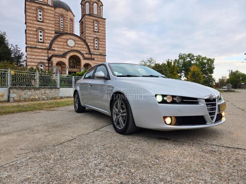 Alfa Romeo 159 