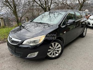 Opel Astra J 2.0 cdti navy