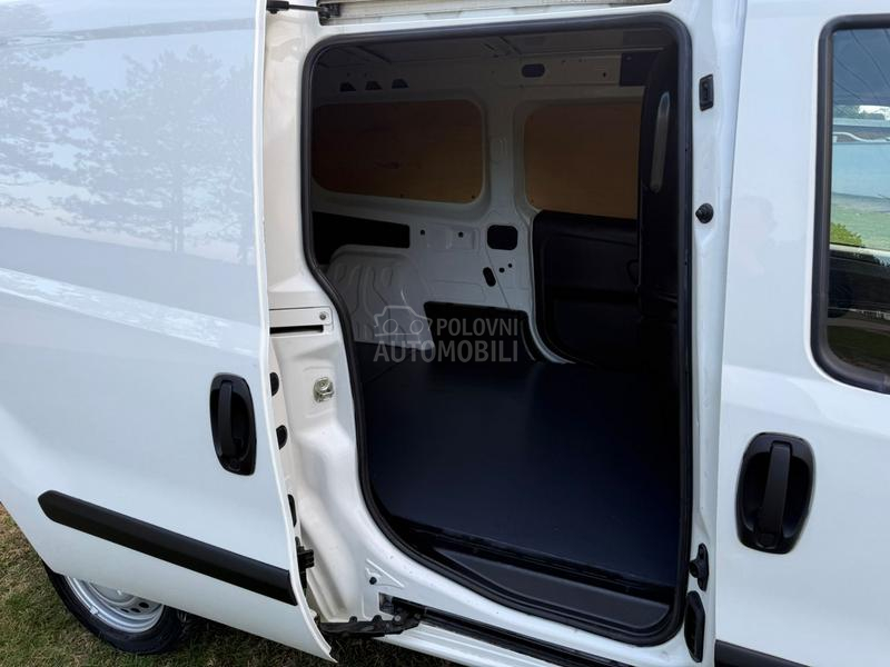 Opel Combo 1.3 cdti / M A X I /