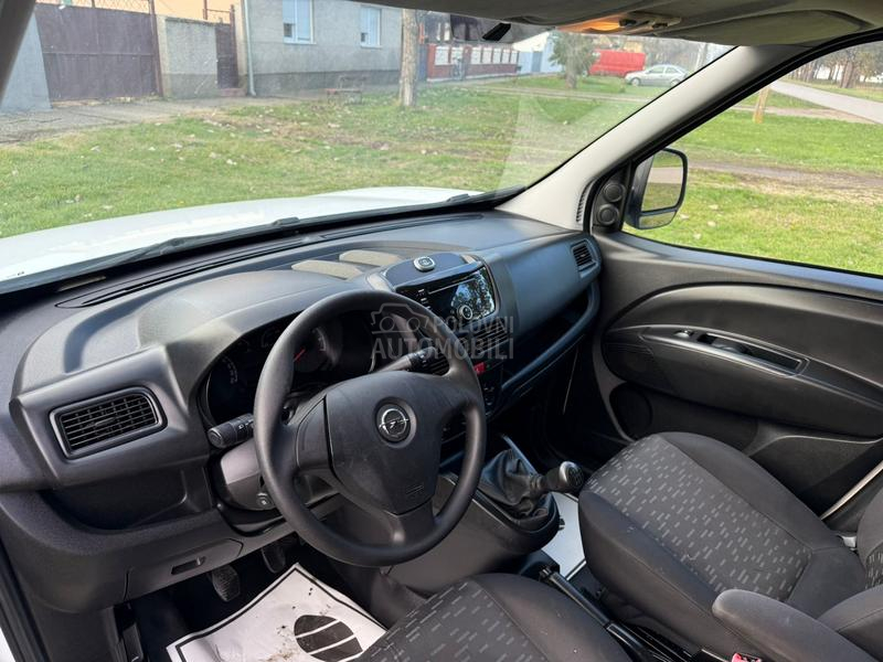 Opel Combo 1.3 cdti / M A X I /