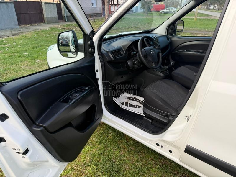 Opel Combo 1.3 cdti / M A X I /