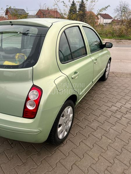 Nissan Micra 