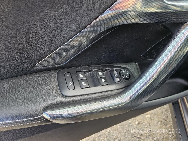 Peugeot 2008 1.2 PureTech