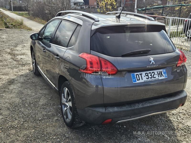 Peugeot 2008 1.2 PureTech