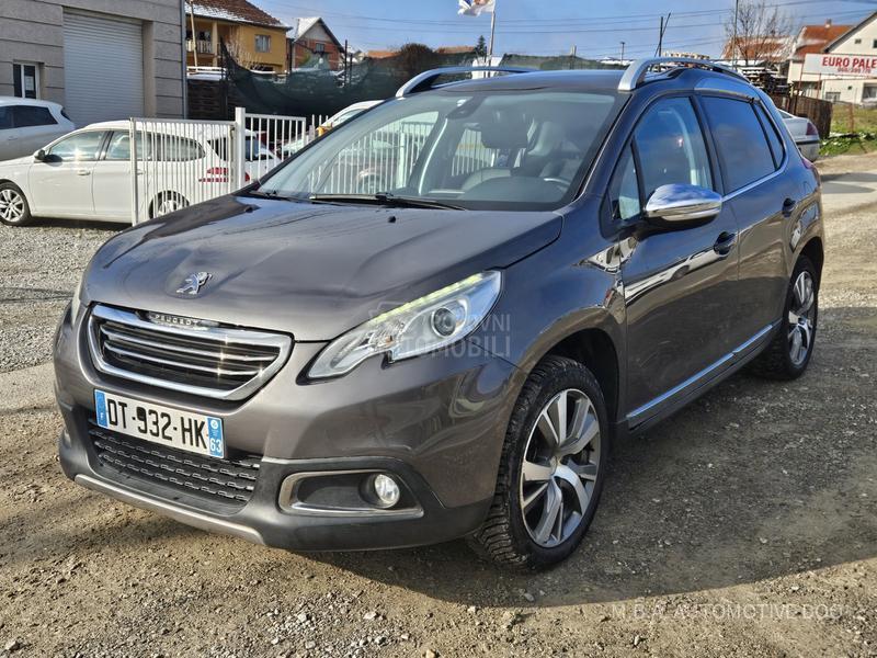 Peugeot 2008 1.2 PureTech