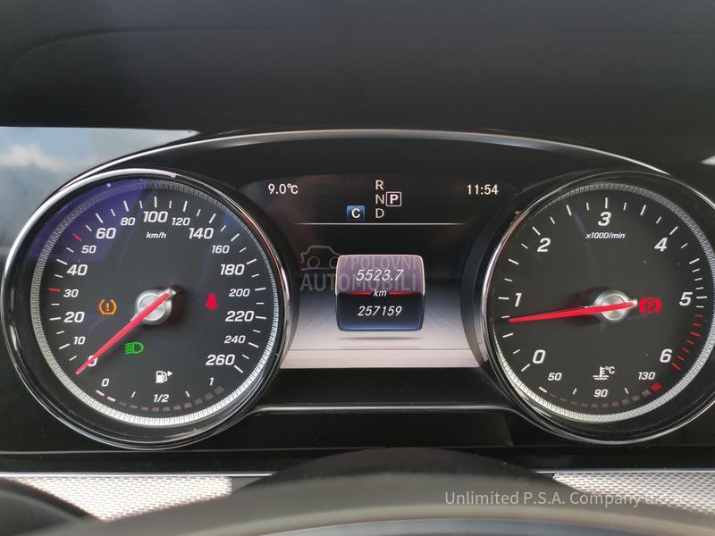 Mercedes Benz E 220 E 220 D