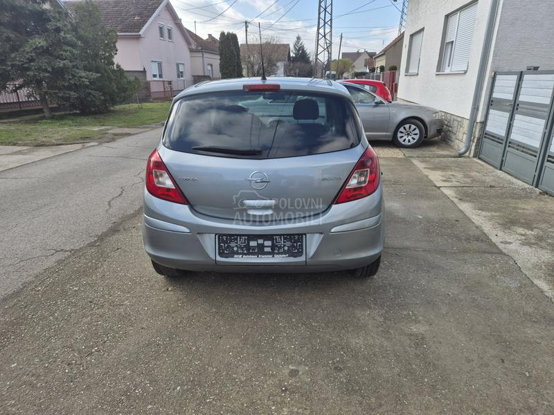 Opel Corsa D 