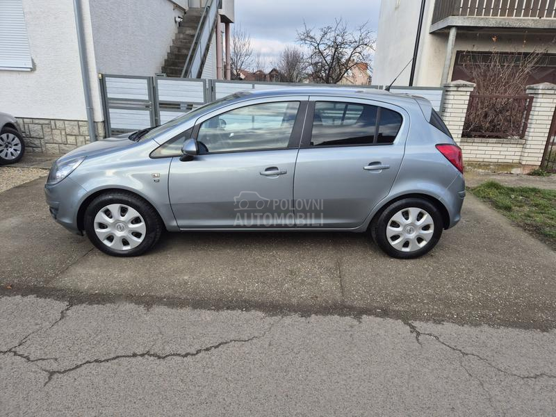 Opel Corsa D 