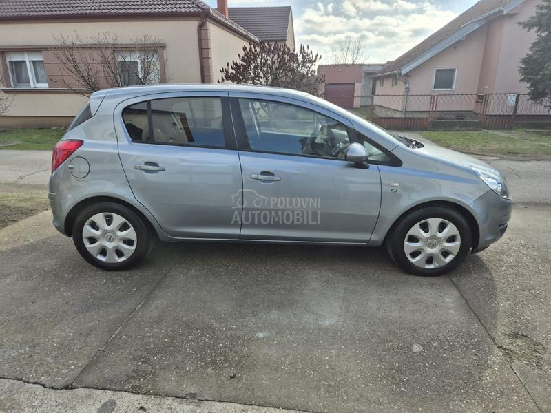 Opel Corsa D 