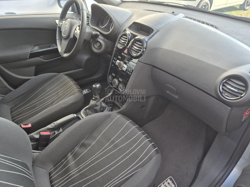 Opel Corsa D 