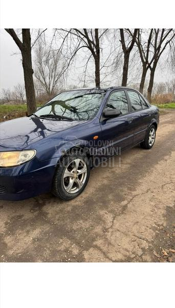 Mazda 323 