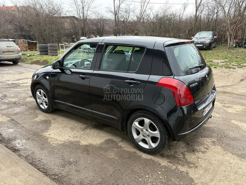 Suzuki Swift 1.5