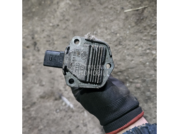 Senzor nivoa ulja Senzor nivoa za Volkswagen Passat B5, Passat B5.5 od 1997. do 2005. god.