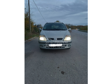 Renault Scenic 1.6 16v