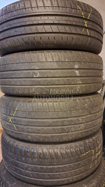Michelin 215/45 R18 Letnja