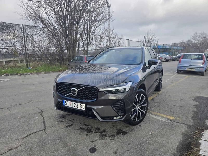 Volvo XC60 AWD B4 D plus dark