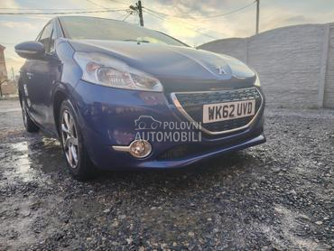 Prednji branik za Peugeot 208 od 2010. do 2015. god.